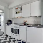 Apartamento Maura - 2-3km From The Sea By Interhome